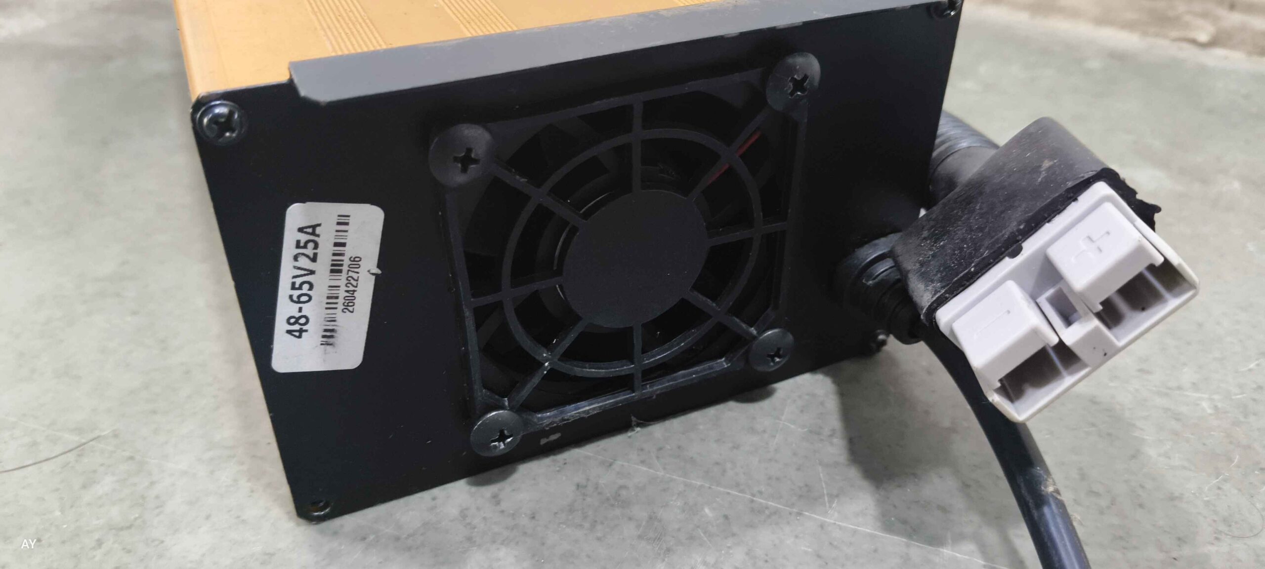 UJALO 48V 25A Lithium Battery Charger | 58.4V Output | CAN Enabled | E-Rickshaw & EV Charger